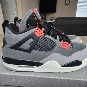Air Jordan 4 INFARED Sz 10  Retro GREAT CONDITION